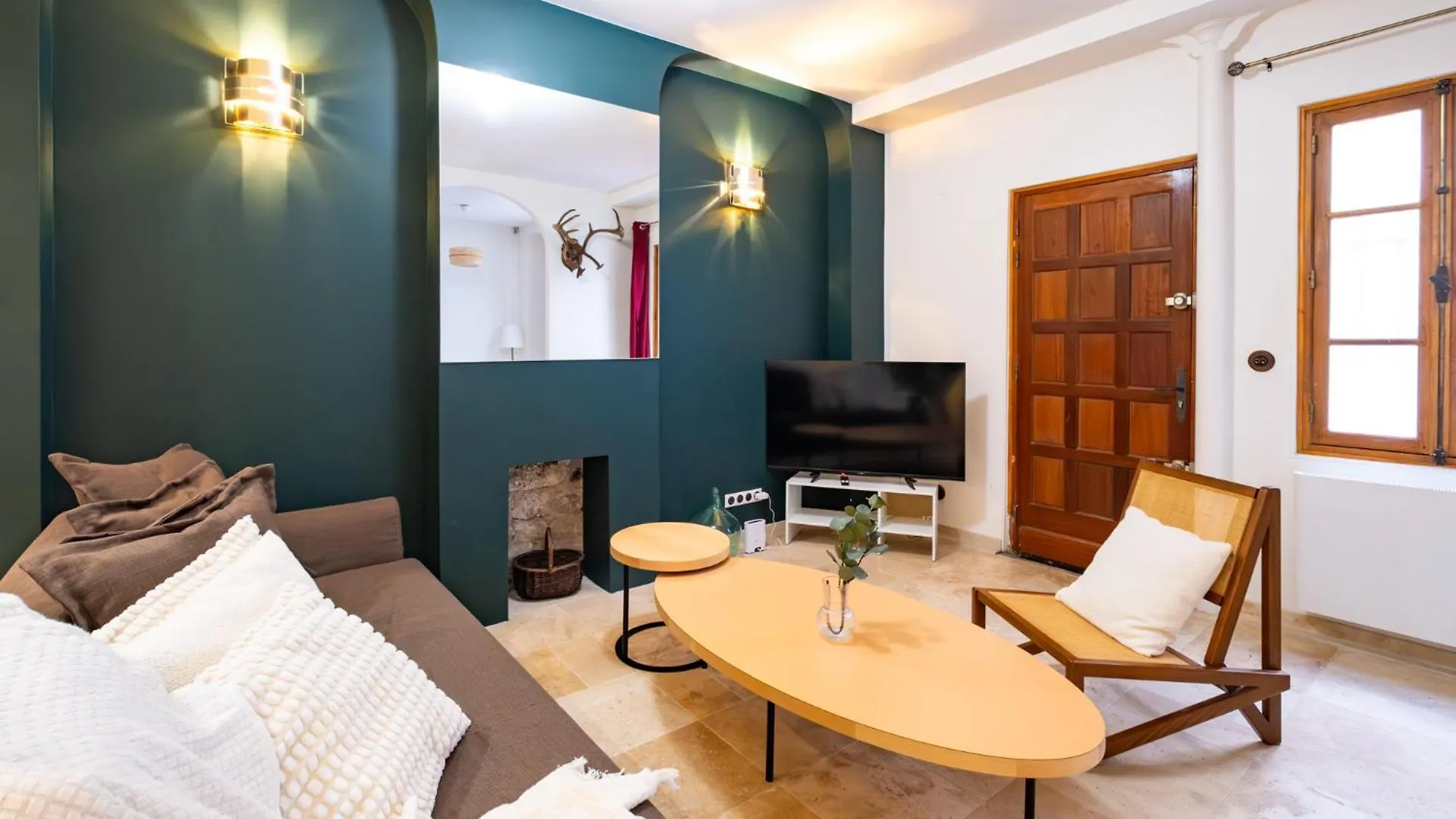 Modern Place In Sacre-Coeur パリ